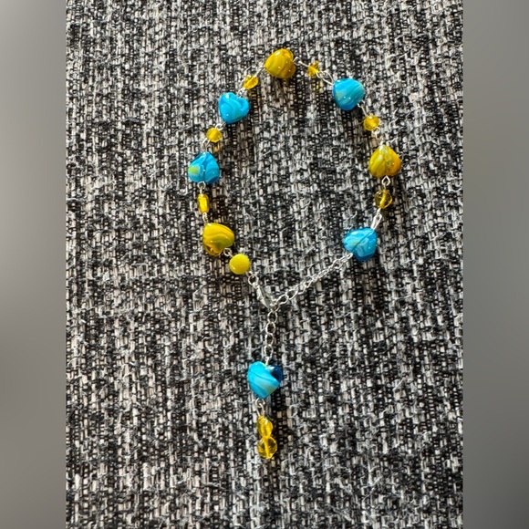 Vibrant Heart Bead Bracelet in Blue and Yellow - Picture 1 of 2